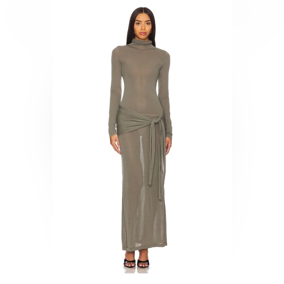 REVOLVE Dresses & Skirts - Elma Maxi Dress in Moss Green
Lovers and Friends